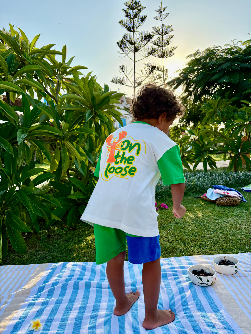 Green Runaway Lobster Tee